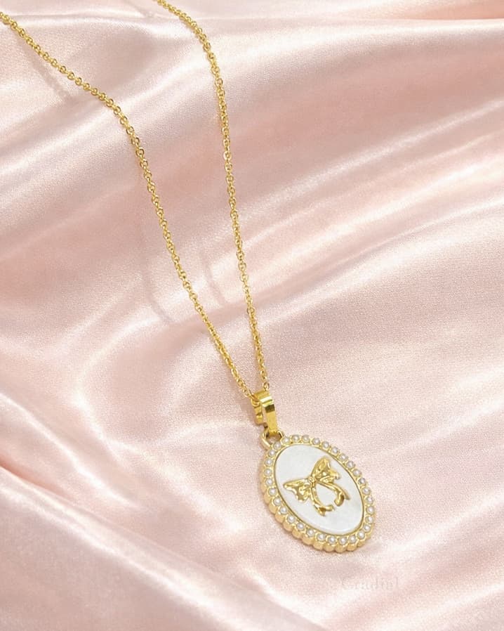 Necklace 1